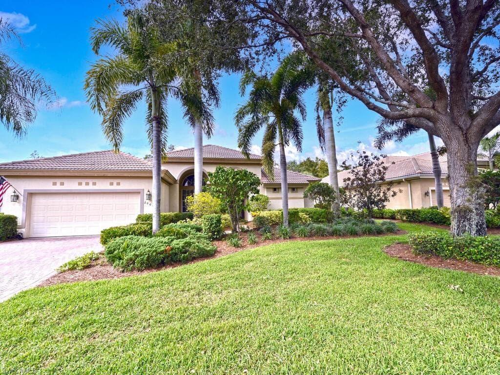 20048 Buttermere CT ESTERO, FL 33928