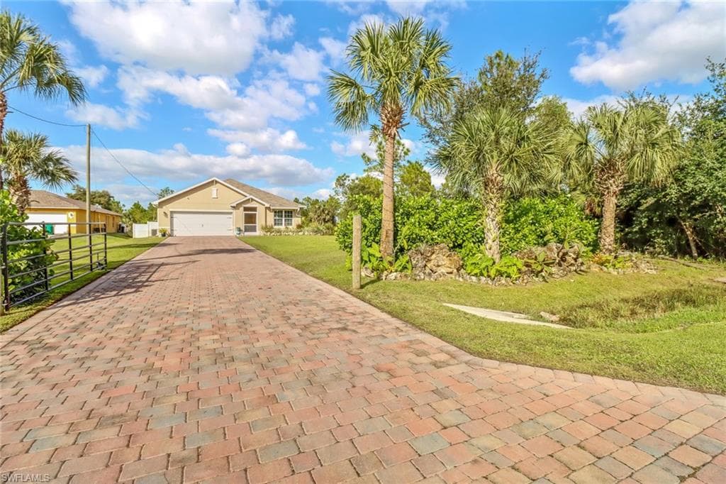 3575 20th AVE NE NAPLES, FL 34120