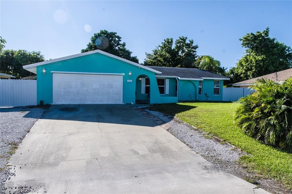 2057 51st ST SW NAPLES, FL 34116