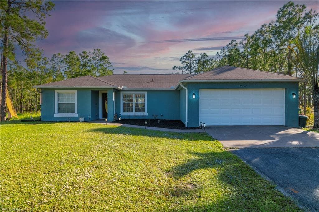 3952 27th AVE NE NAPLES, FL 34120