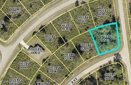 1887 Vintage AVE LEHIGH ACRES, FL 33972