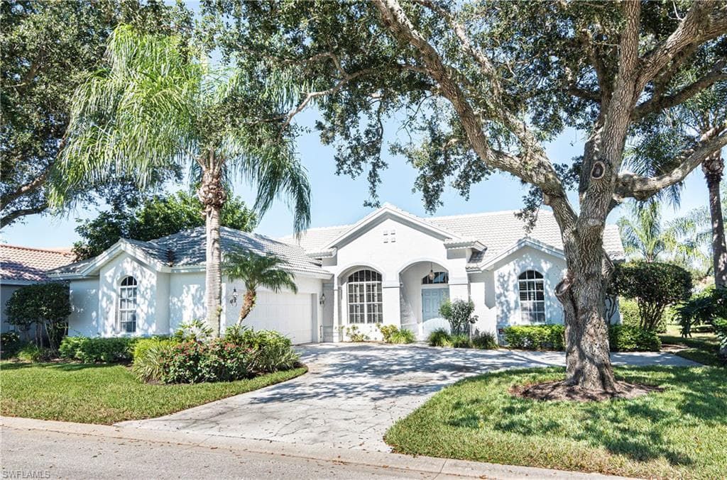 13791 Tonbridge CT BONITA SPRINGS, FL 34135