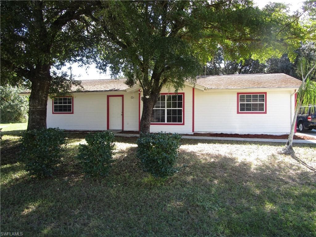 4309 3rd ST W LEHIGH ACRES, FL 33971
