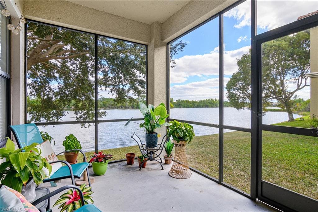 1292 Verde DR 3 NAPLES, FL 34105