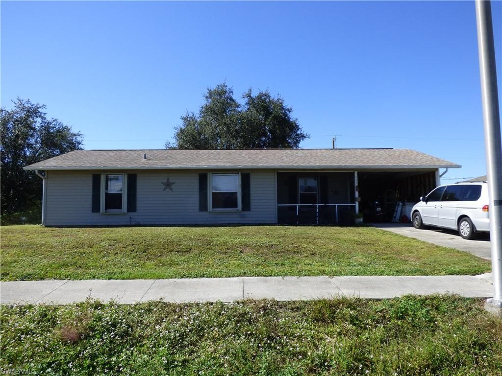 1009 Joel BLVD LEHIGH ACRES, FL 33936