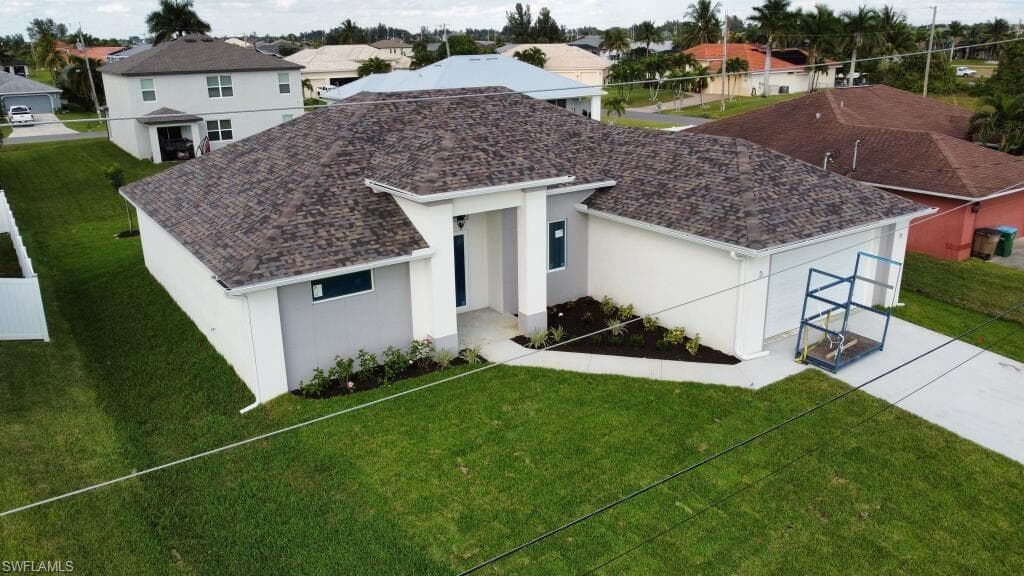 3305 NW 1st TER CAPE CORAL, FL 33993