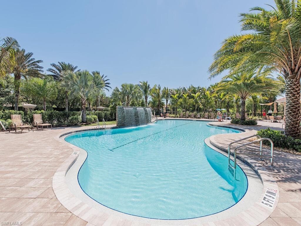 28050 Sosta LN 2 BONITA SPRINGS, FL 34135