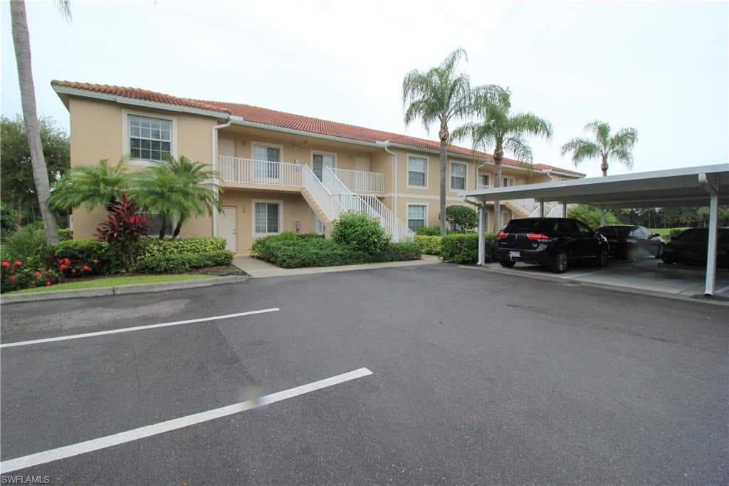 2895 Cypress Trace CIR 201 NAPLES, FL 34119