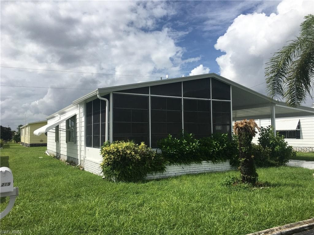 9219 Bonita DR NORTH FORT MYERS, FL 33903