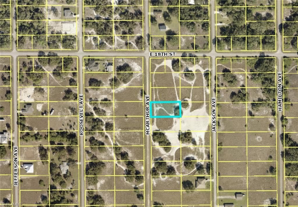 1716 Mcarthur AVE LEHIGH ACRES, FL 33972