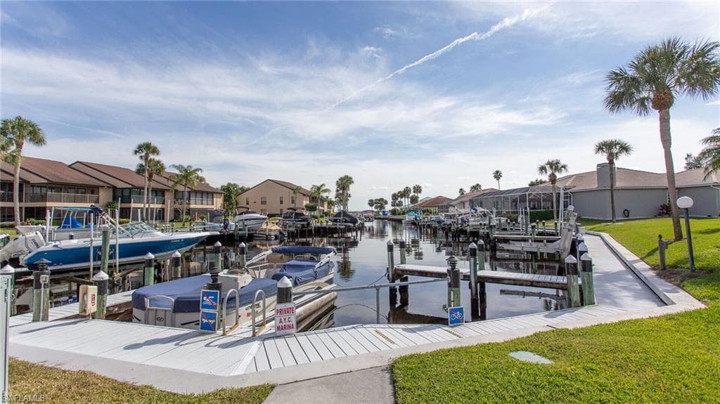 15493 Admiralty CIR 12 NORTH FORT MYERS, FL 33917