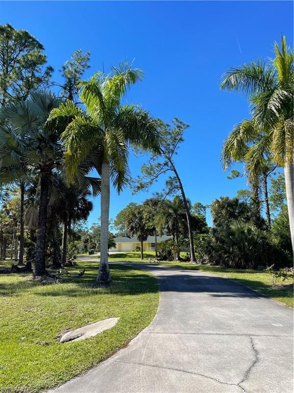 1281 25th ST SW NAPLES, FL 34117