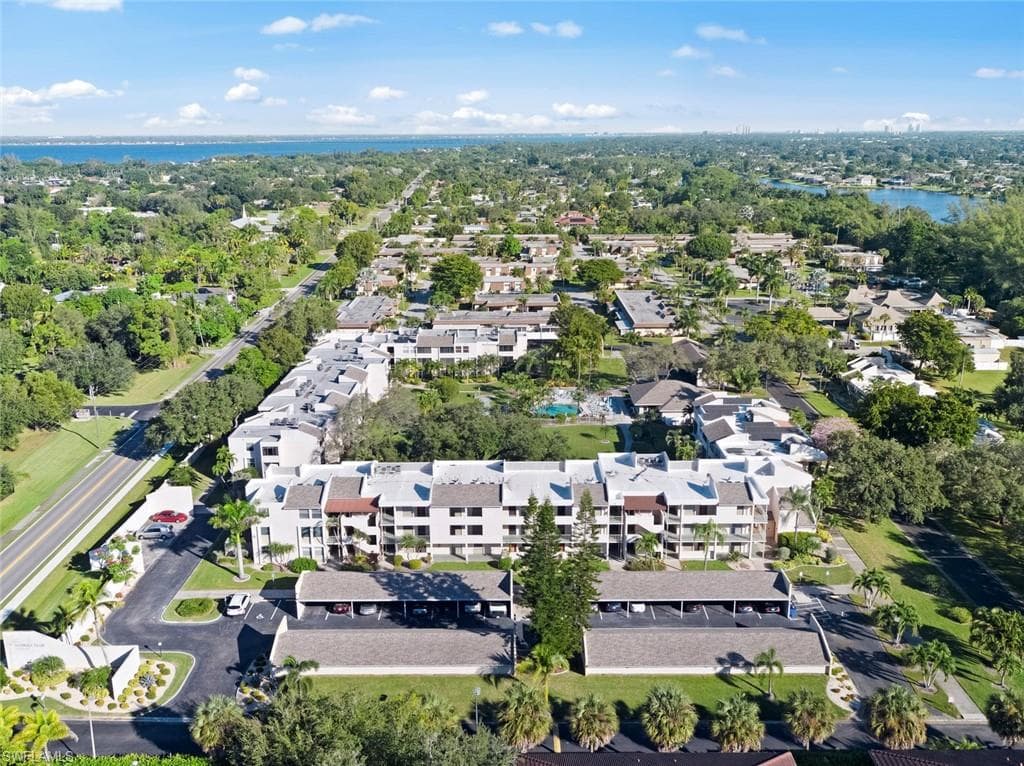5959 Winkler RD 304 FORT MYERS, FL 33919