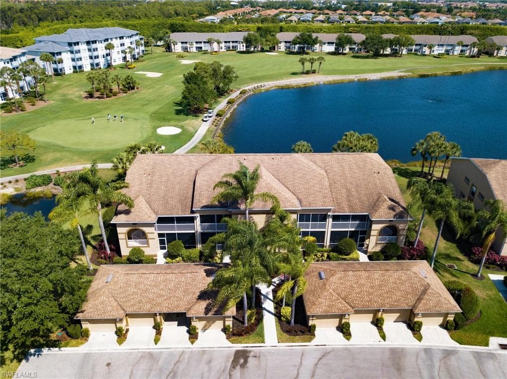 8051 Queen Palm LN 822 FORT MYERS, FL 33966