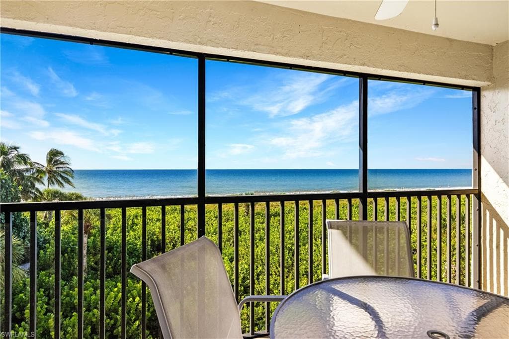 2475 W Gulf DR 110 SANIBEL, FL 33957