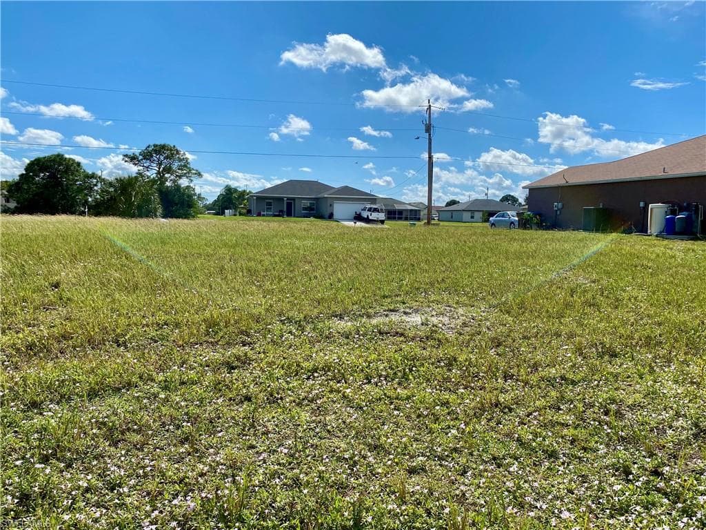 1715 NW 12th TER CAPE CORAL, FL 33993
