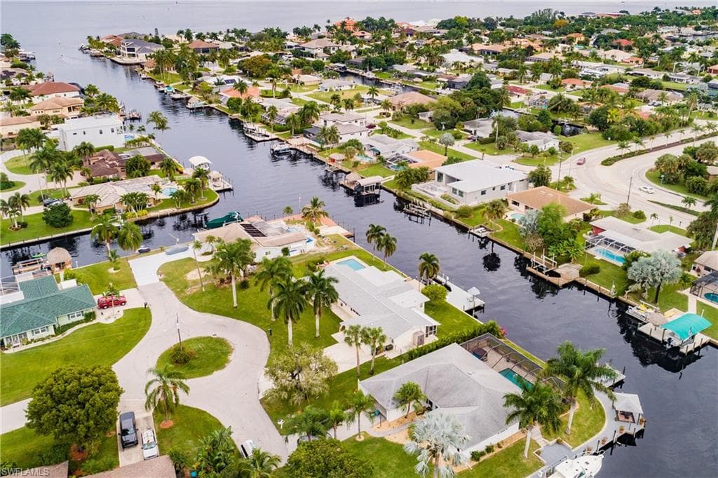 5360 Malaluka CT CAPE CORAL, FL 33904