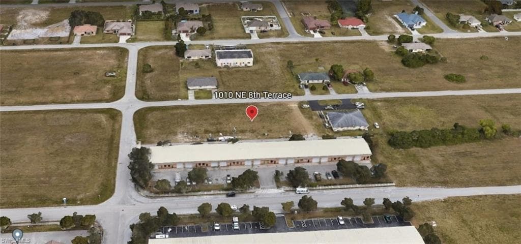 1010 NE 8th TER CAPE CORAL, FL 33909