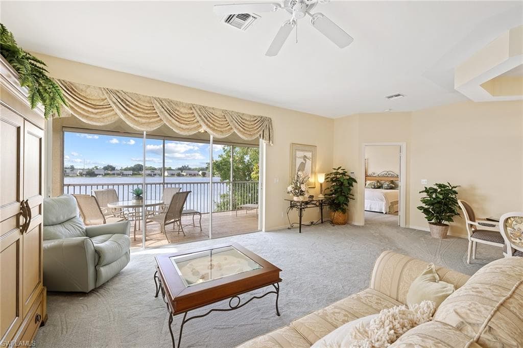 3310 Crown Pointe BLVD 201 NAPLES, FL 34112