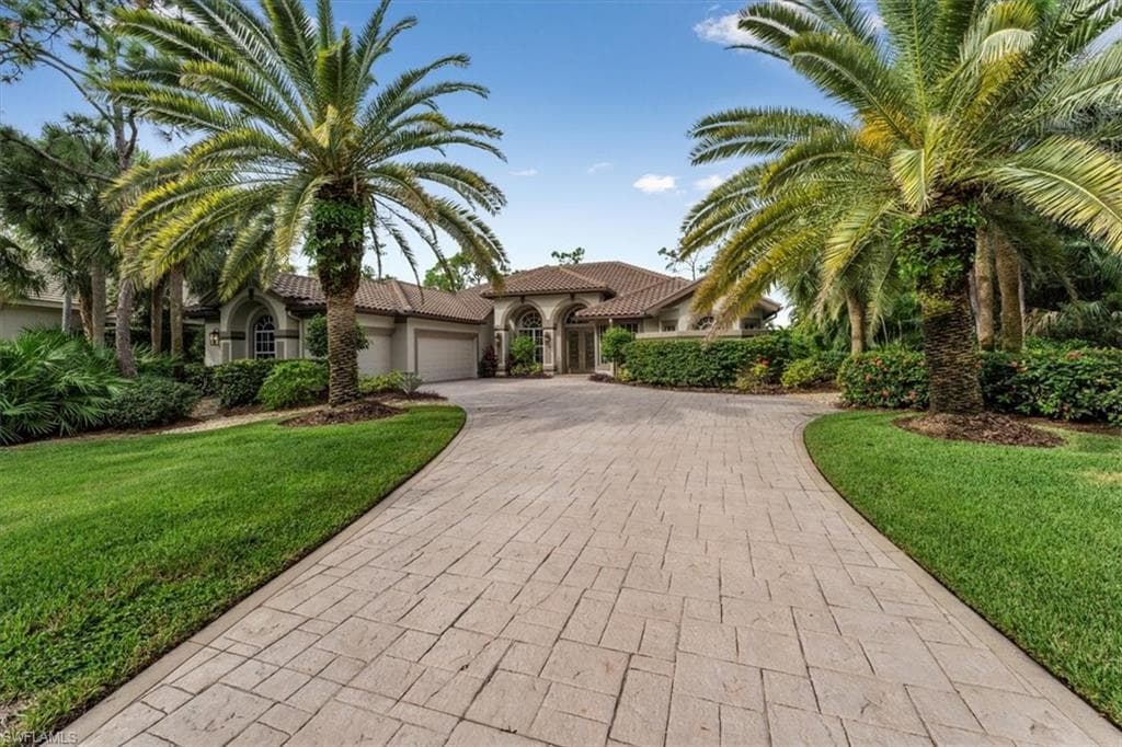 24470 Woodsage DR BONITA SPRINGS, FL 34134