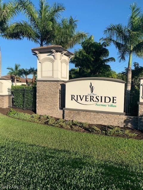 1141 S Town And River DR FORT MYERS, FL 33919