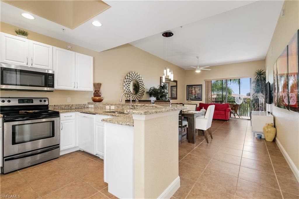 13780 Julias WAY 1026 FORT MYERS, FL 33919
