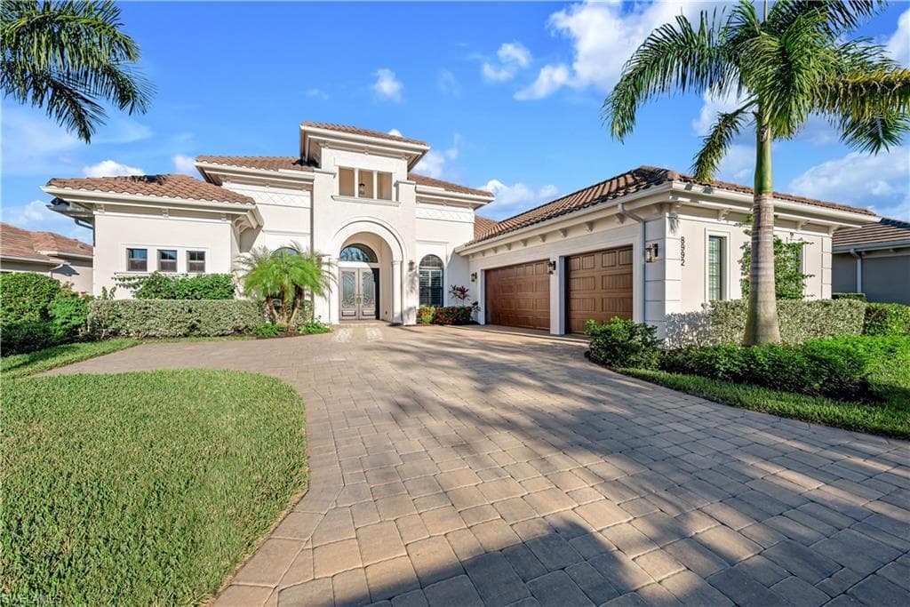 8992 Arrezo CT NAPLES, FL 34119