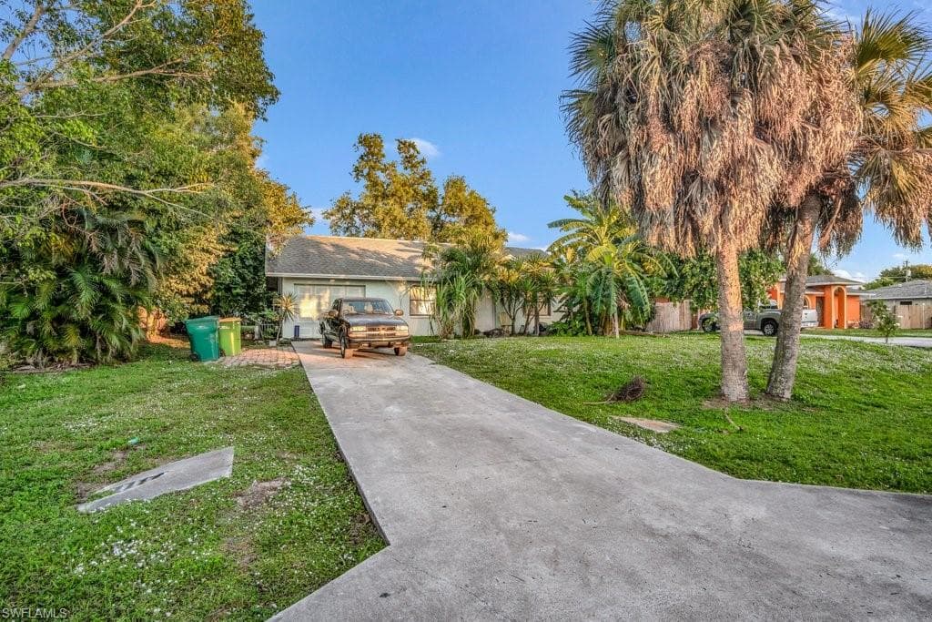 1970 48th ST SW NAPLES, FL 34116