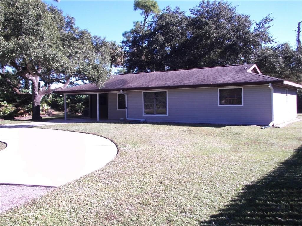 2320 Monroe AVE ALVA, FL 33920