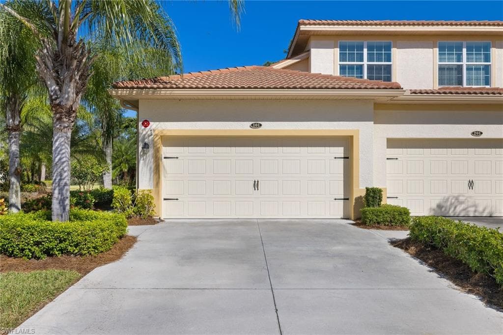7878 Clemson ST 101 NAPLES, FL 34104