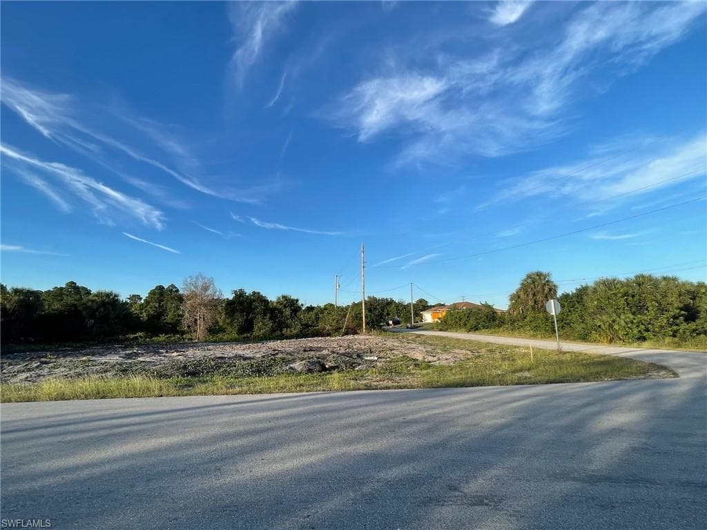 3104 Nora AVE S LEHIGH ACRES, FL 33976