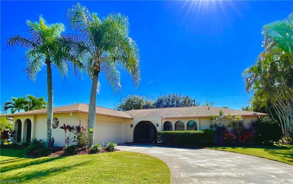 706 SE 35th ST CAPE CORAL, FL 33904