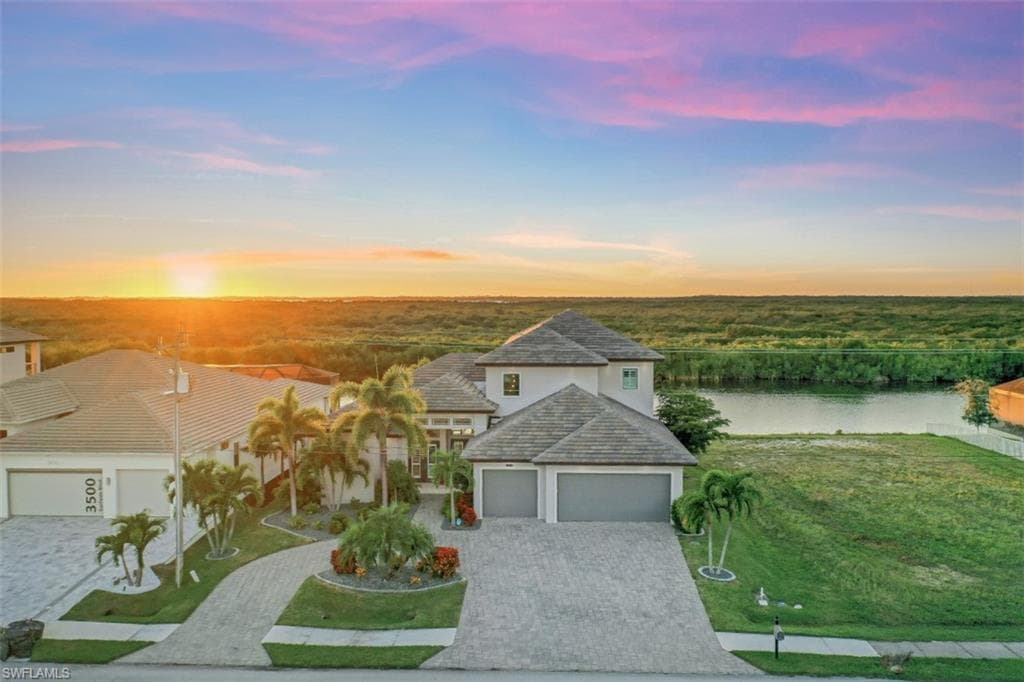 3424 Surfside BLVD CAPE CORAL, FL 33914