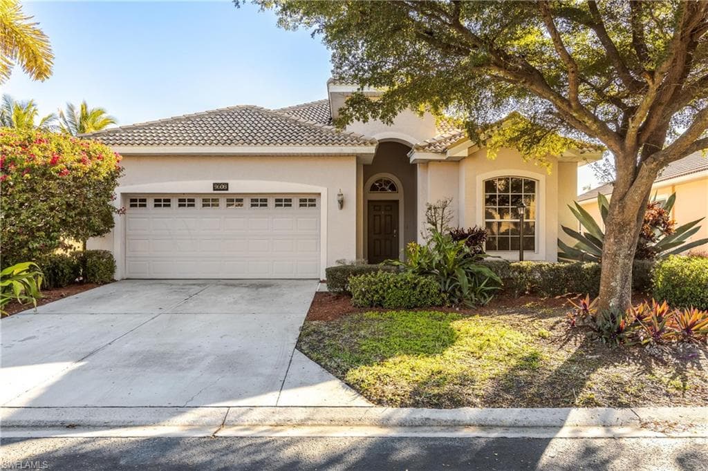 9608 Casa Mar CIR FORT MYERS, FL 33919