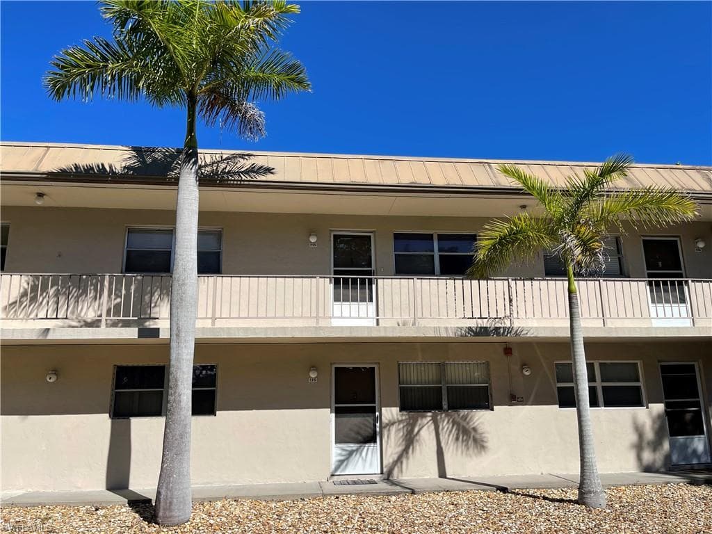 1560 Colonial BLVD 235 FORT MYERS, FL 33907