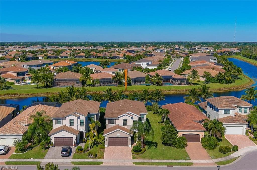 4205 Amelia WAY NAPLES, FL 34119