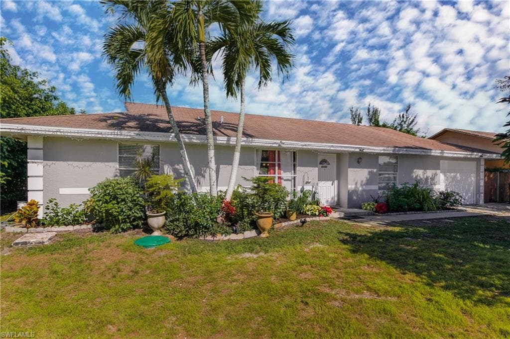 5235 24th AVE SW NAPLES, FL 34116