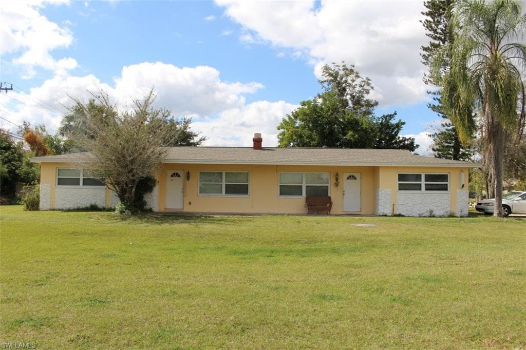12633/635 1st ST FORT MYERS, FL 33905