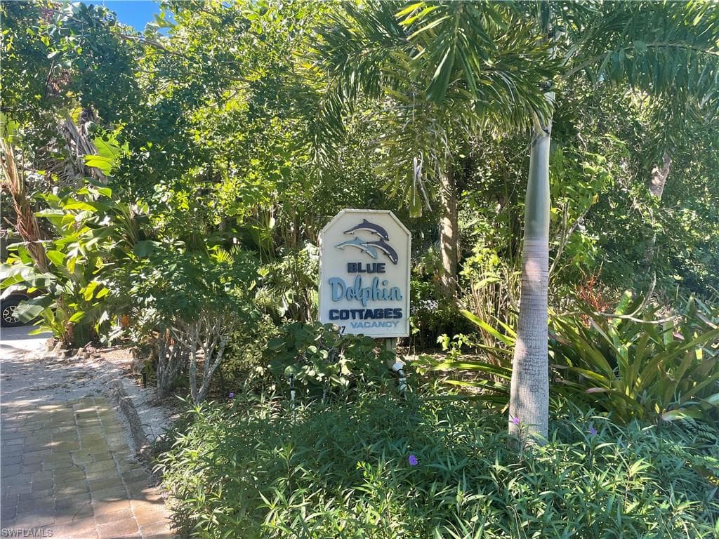 4227 W Gulf DR SANIBEL, FL 33957