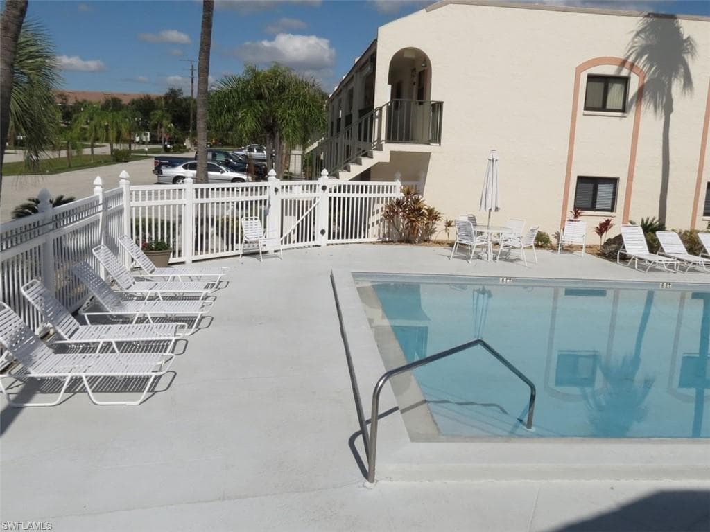 16320 Dublin CIR 203 FORT MYERS, FL 33908