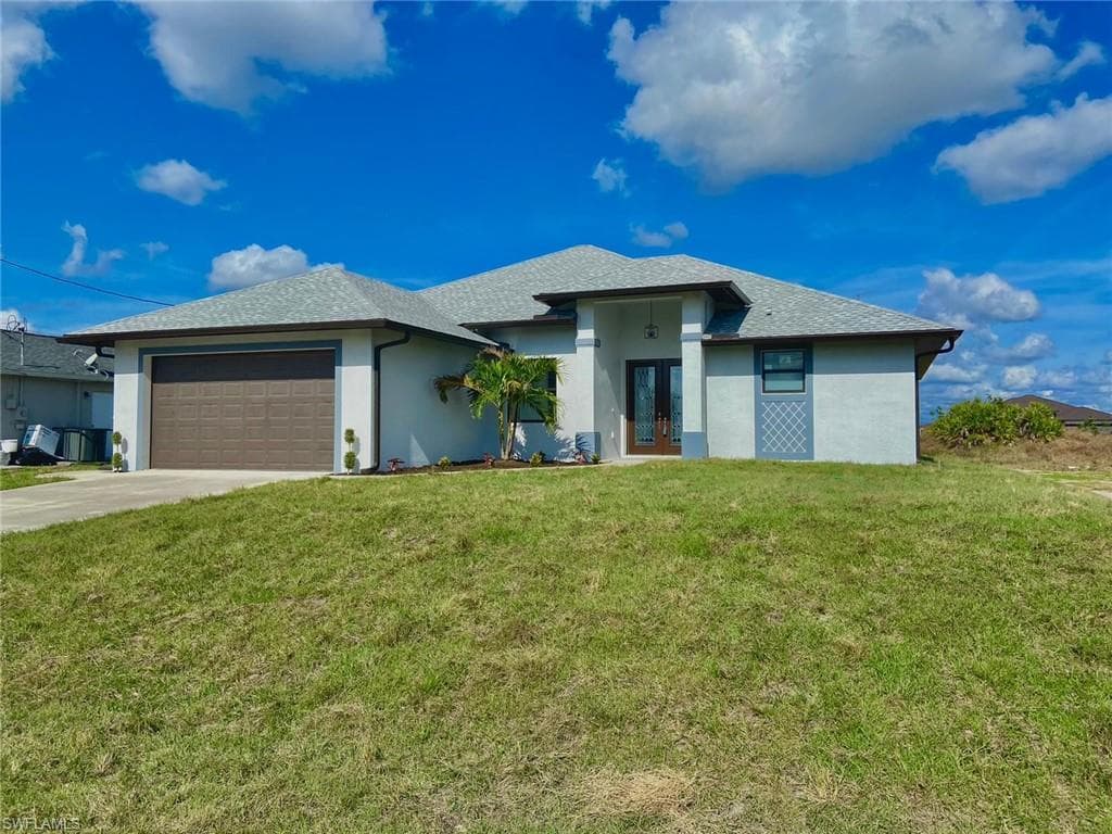 4304 30th ST SW LEHIGH ACRES, FL 33976
