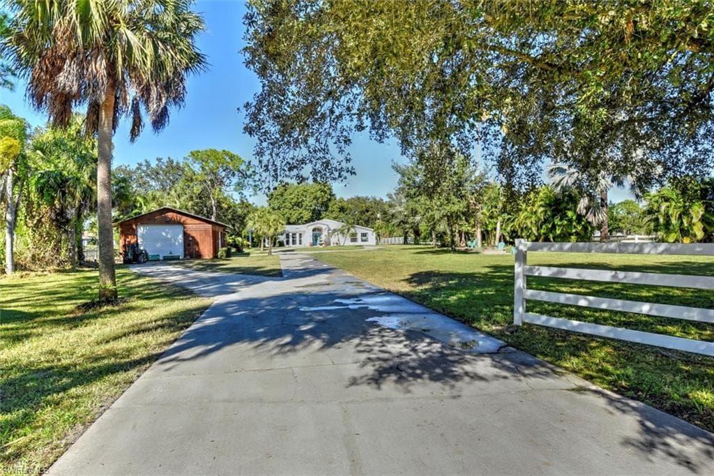 14331 Cemetery RD FORT MYERS, FL 33905