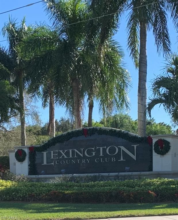 8796 Middlebrook DR FORT MYERS, FL 33908