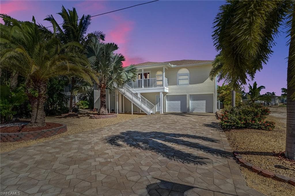 17801/811 Rebecca AVE FORT MYERS BEACH, FL 33931