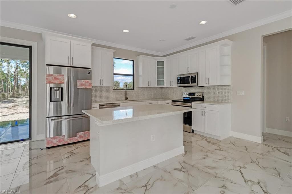 2524 64th AVE NE NAPLES, FL 34120