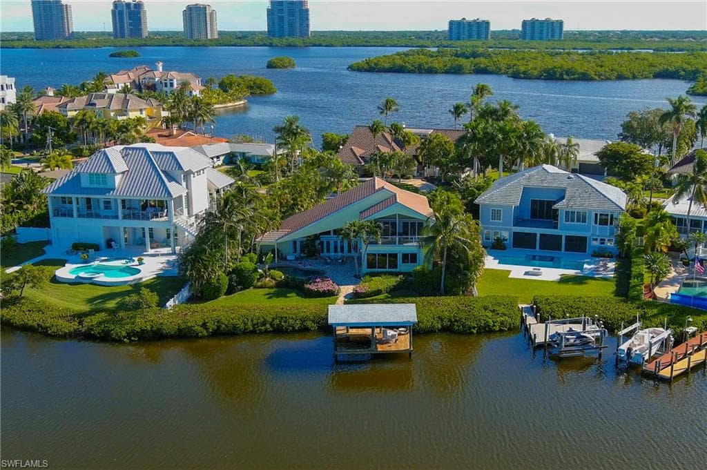 26883 McLaughlin BLVD BONITA SPRINGS, FL 34134