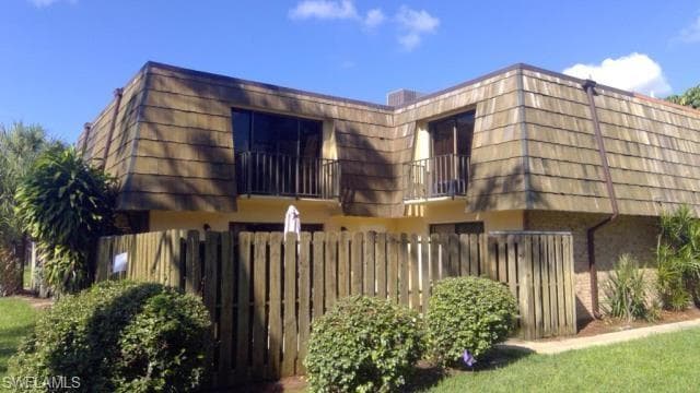 5552 Malt DR 4 FORT MYERS, FL 33907
