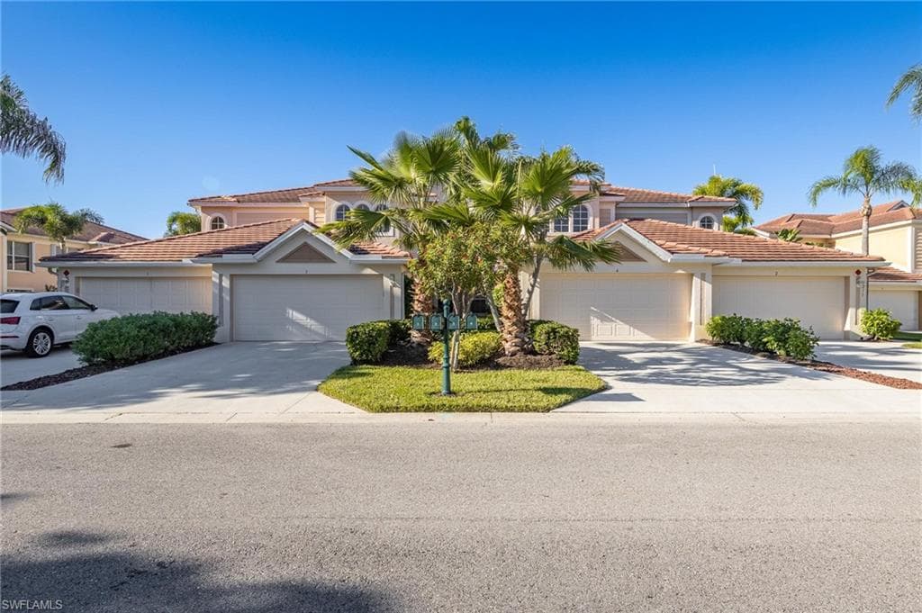 3211 Sea Haven CT 2703 NORTH FORT MYERS, FL 33903