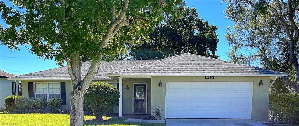 1114 46th TER CAPE CORAL, FL 33914