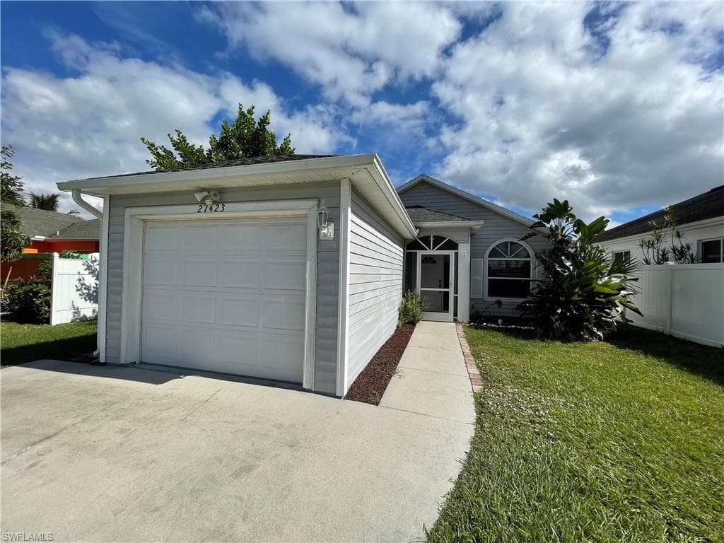 27423 Horne AVE BONITA SPRINGS, FL 34135